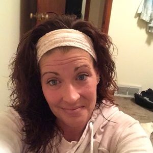 Meet your Posher, Bobbi